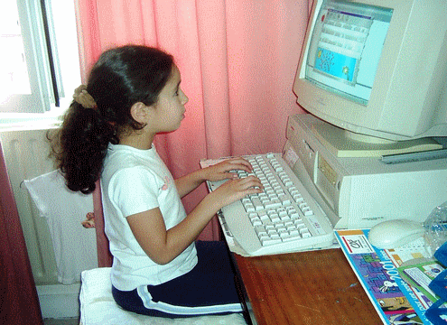 ordinateur_enseignement_assist&eacute;_dactylographie_&eacute;ducation_informatique_computer