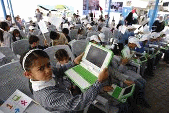 ordinateur_padagogie_computer_informatique_enseignement_school_schule
